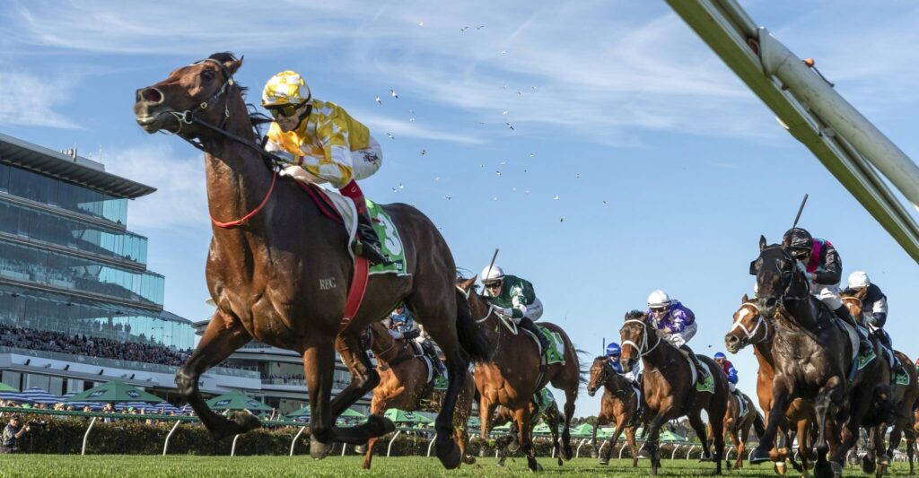 Australia loses control of Pattern as APC takes over